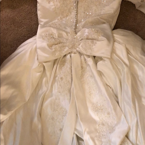 Vintage wedding gown (1994) - Picture 6 of 8